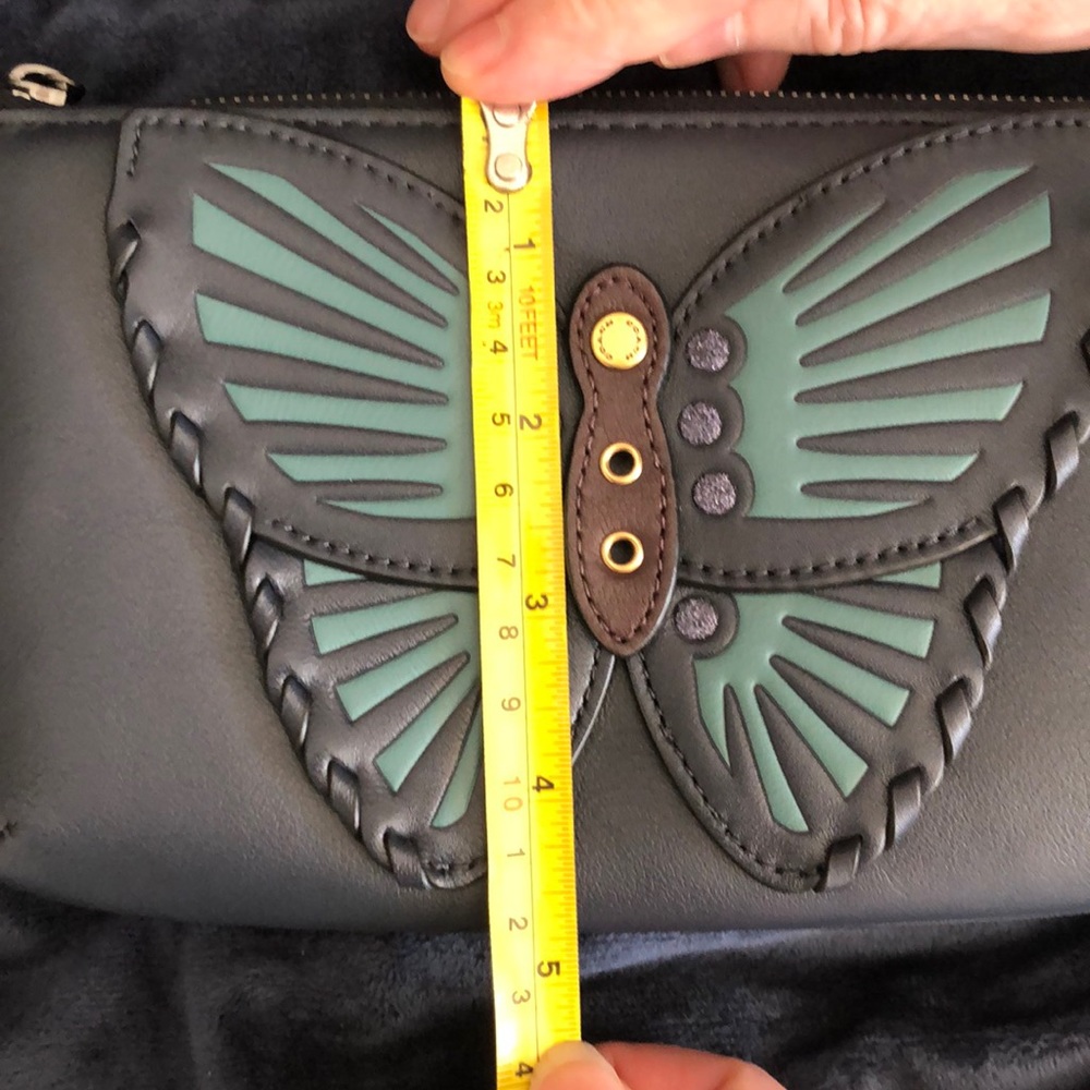 Coach butterfly 🦋 wristlet. - Picture 7 of 7